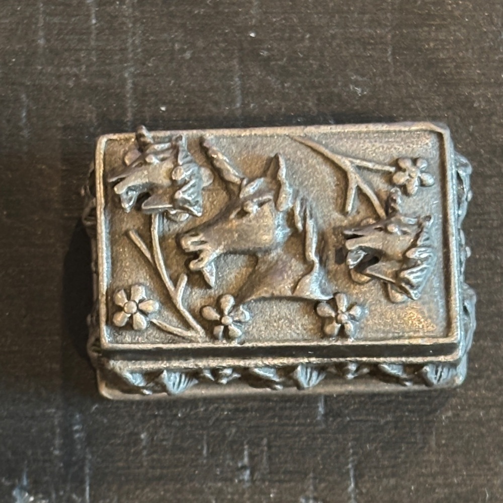 VTG Torino Solid Pewter Unicorn Earrings Brooch Set Trinket Box Case